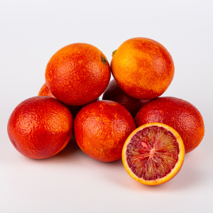 Апельсин красный