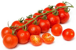 Помидоры черри на ветке